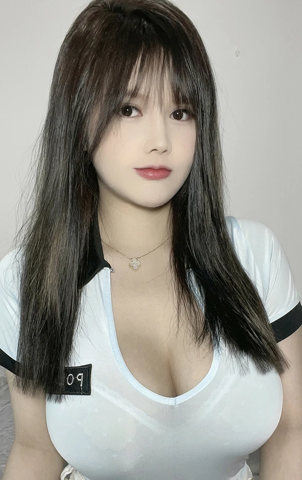 巨乳肥臀网红@是可馨耶 微密圈视图合集